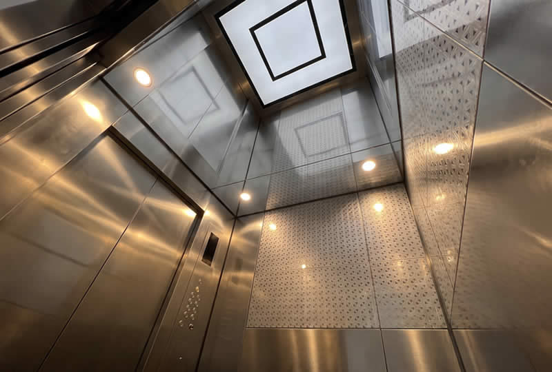 Descubra ya cabina exclusiva e iluminación sofisticada y solicite asesoría experta para una solución segura, moderna y confiable con Ascensores Fahenn en Bogotá, Colombia
